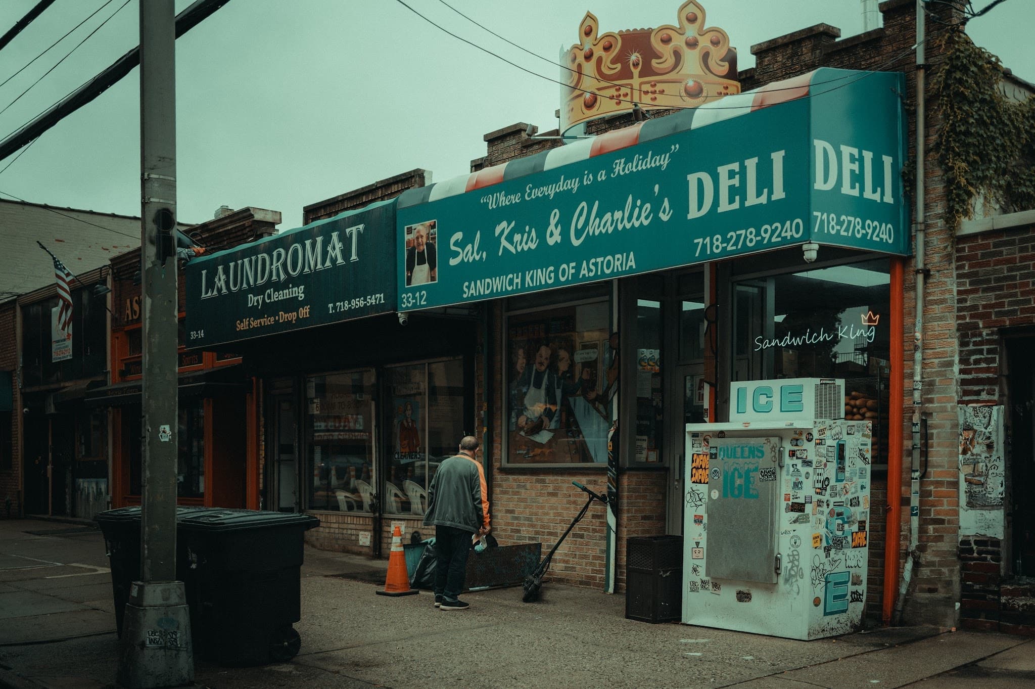 Sal Kris & Charlie's Deli