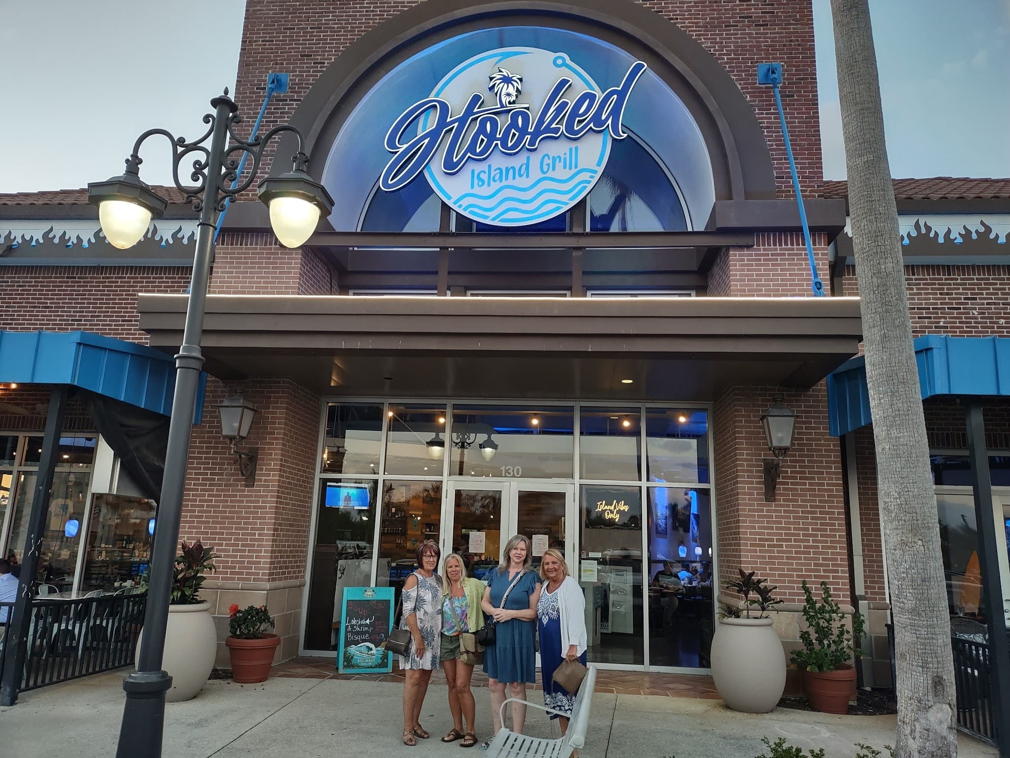 Hooked Island Grill